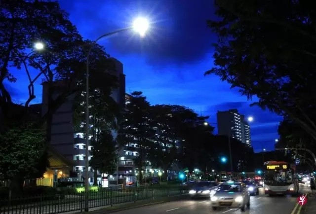 新加坡(po)計劃2022年前將全國路燈(deng)更換成LED