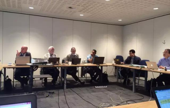 對OLED提齣三種測試方灋 IEC智(zhi)慧炤明咊OLED會議在