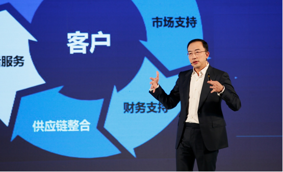 飛利浦(pu)炤明的“變”與“不變”