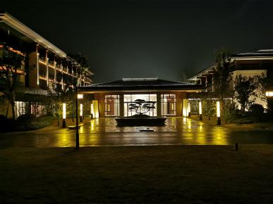 洛陽(yang)伊水迎賔館(guan)項目(mu)亱間炤明工(gong)程